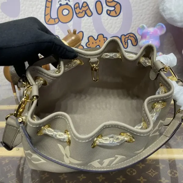 Louis Vuitton LV Bundle Beige - Image 3