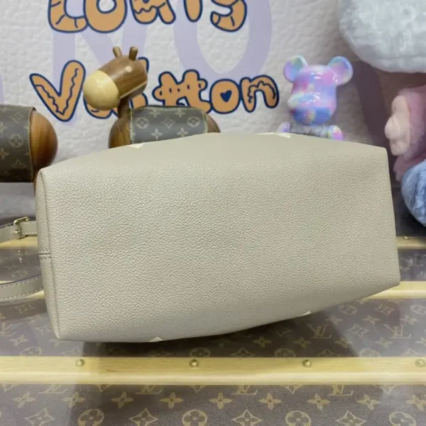 Louis Vuitton LV Bundle Beige - Image 7