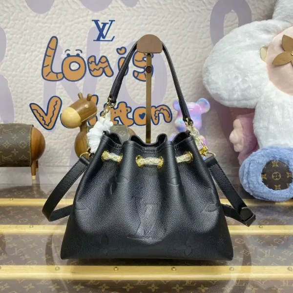 Louis Vuitton LV Bundle Black - Image 8