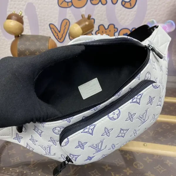 Louis Vuitton Bumbag Rush White - Image 8