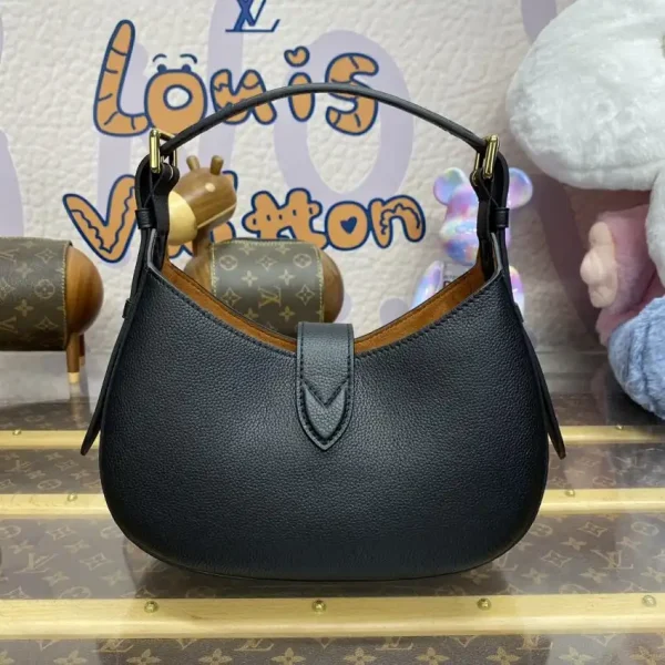 Louis Vuitton Low Key Shoulder Black - Image 2
