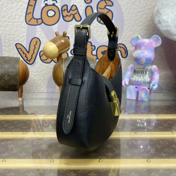 Louis Vuitton Low Key Shoulder Black - Image 7