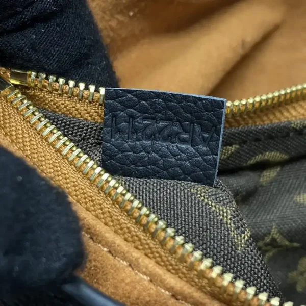 Louis Vuitton Low Key Shoulder Black - Image 10