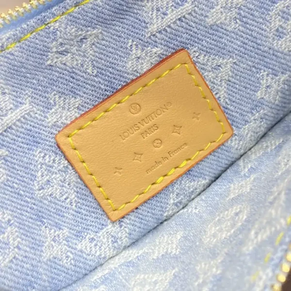 Louis Vuitton Carry All PM Light Denim - Image 4
