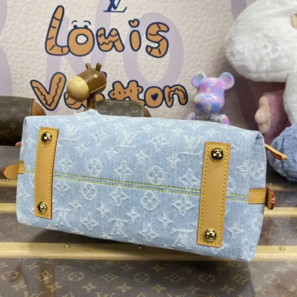 Louis Vuitton Carry All PM Light Denim - Image 6