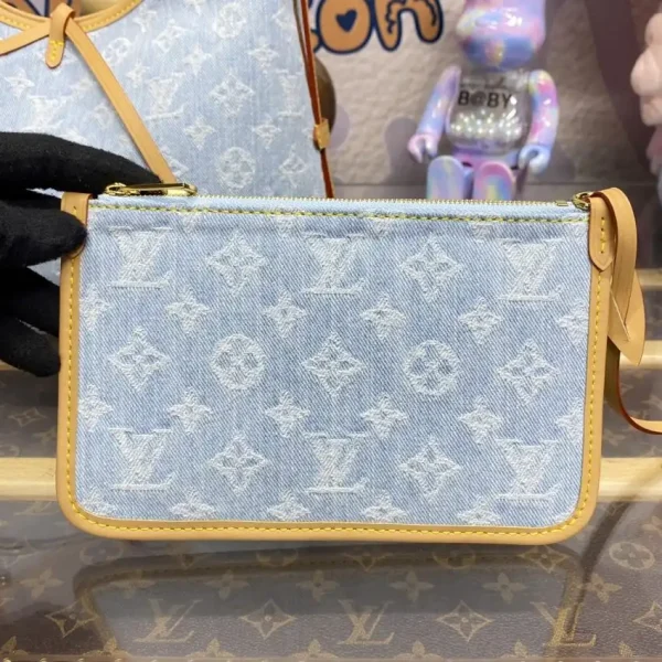 Louis Vuitton Carry All PM Light Denim - Image 9