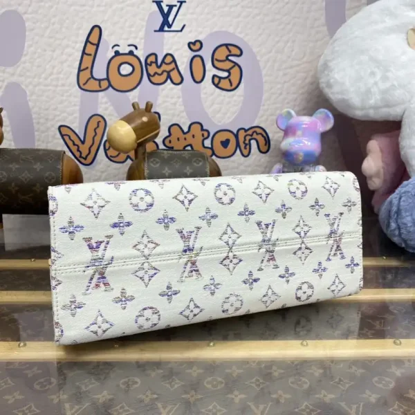 LV OnTheGo White Denim - Image 5