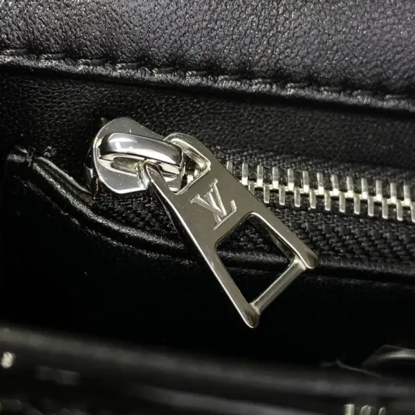 Louis Vuitton Go-14 Black Patent - Image 3