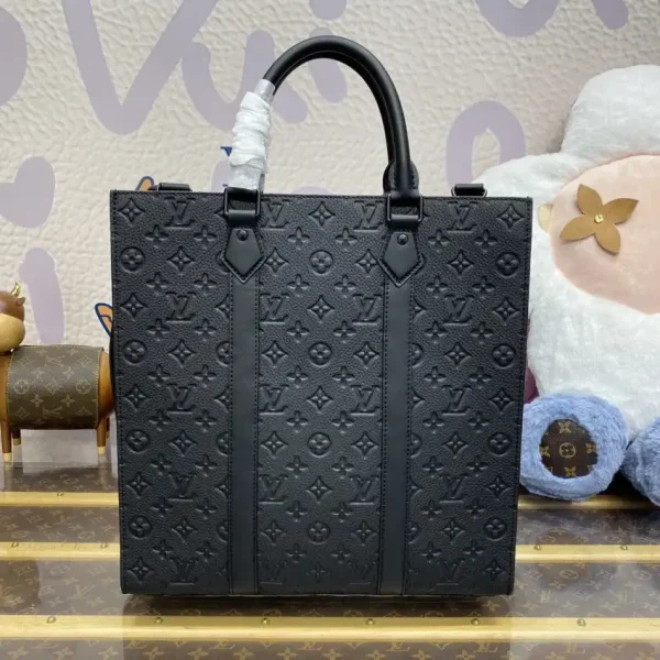 Louis Vuitton Sac Plat Black - Image 4