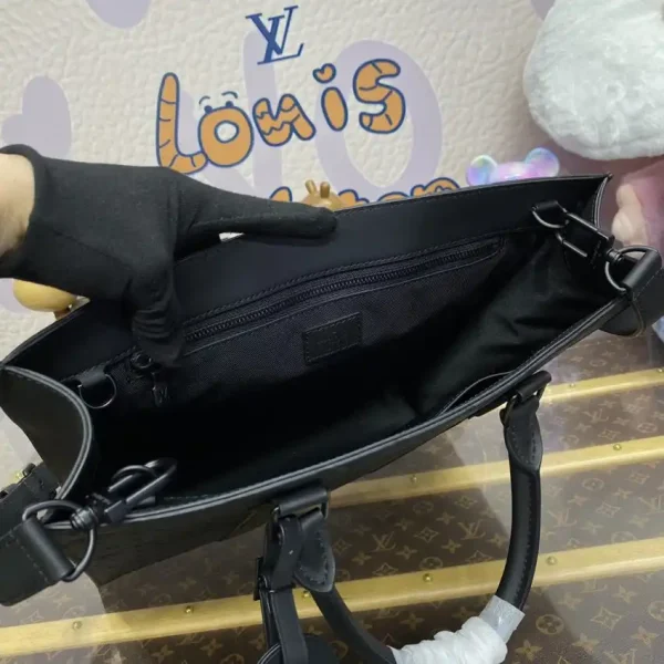 Louis Vuitton Sac Plat Black - Image 6