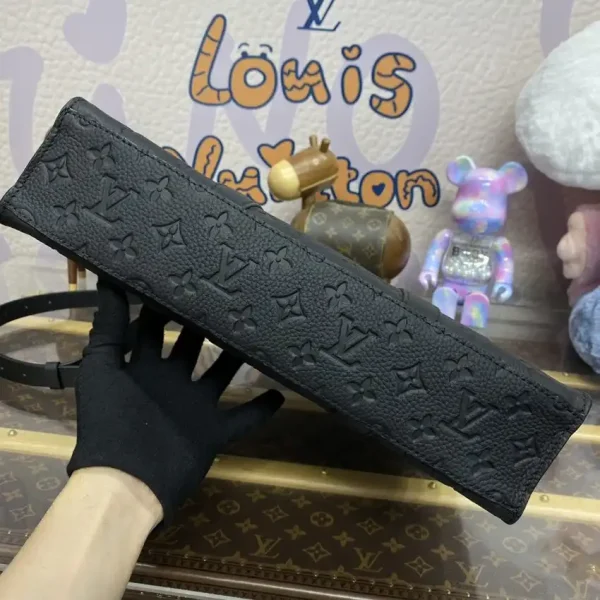 Louis Vuitton Sac Plat Black - Image 7
