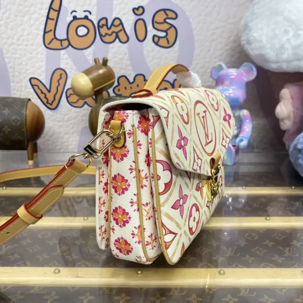 Louis Vuitton Pochette Metis Orange - Image 6