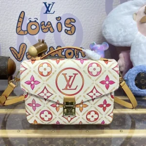 Louis Vuitton Pochette Metis Orange