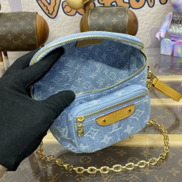 Louis Vuitton Bumbag Mini Denim - Image 3