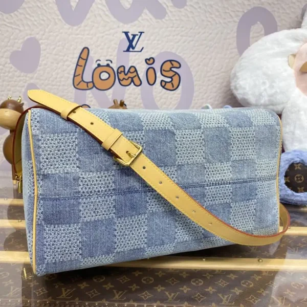 Louis Vuitton Speedy  Bandouliere 40 - Image 5