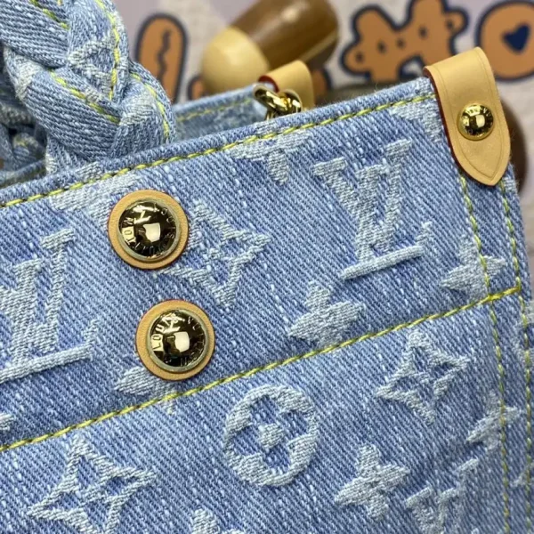 LV OnTheGo Denim Large - Image 3