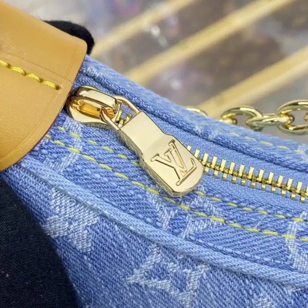 Louis Vuitton Loop Denim - Image 6