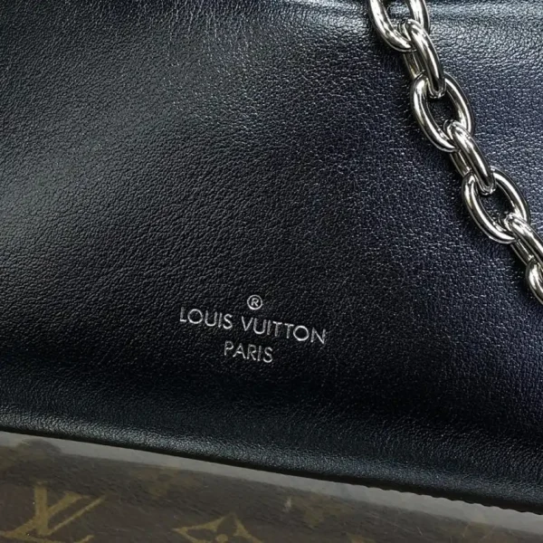 Louis Vuitton Slim Trunk Black - Image 8