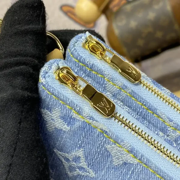 Louis Vuitton Liv Pochette - Image 6