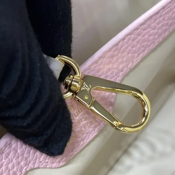 Loius Vuitton Capucines Beige - Image 9