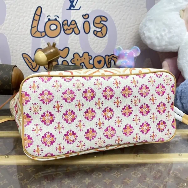 Louis Vuitton Neverfull MM Orange - Image 9