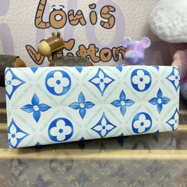 LV OnTheGo Blue - Image 5