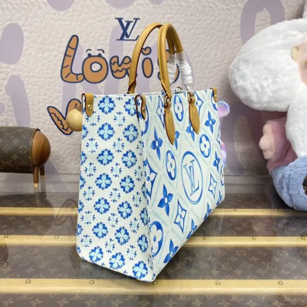 LV OnTheGo Blue - Image 7
