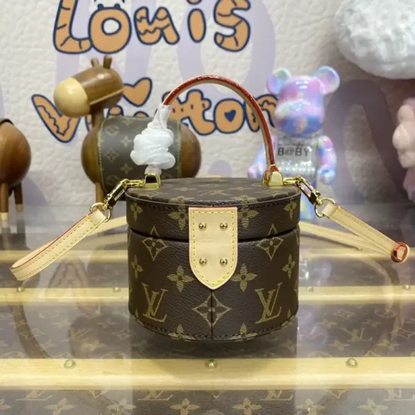 Louis Vuitton Scott - Image 5