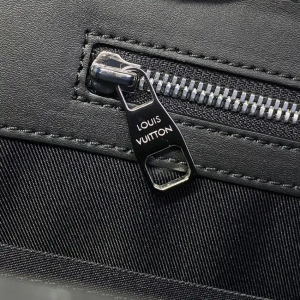Louis Vuitton Sac Plat Black Large - Image 8