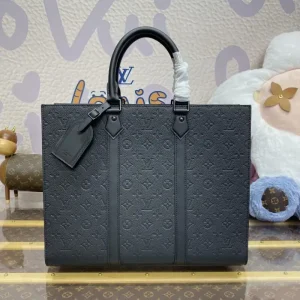 Louis Vuitton Sac Plat 24H Black