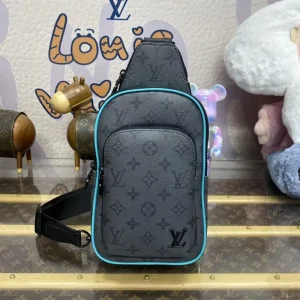 Louis Vuitton Avenue Slingbag