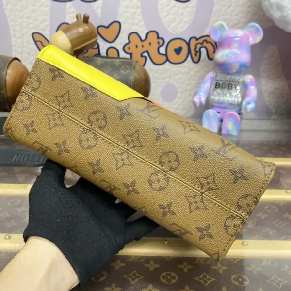LV OnTheGo PM Duck - Image 5