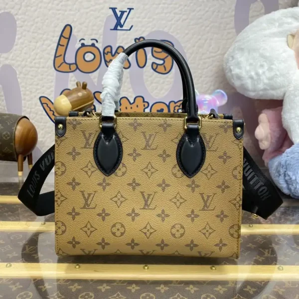 LV OnTheGo PM Duck - Image 11