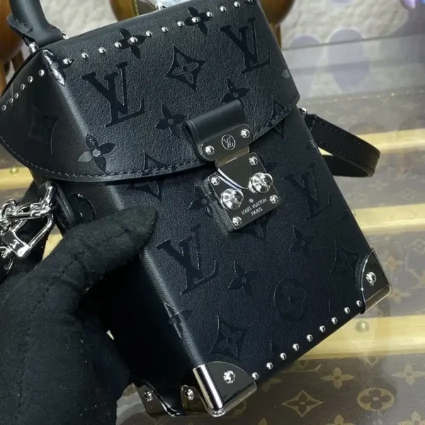 Louis Vuitton Camera Box Black II - Image 9