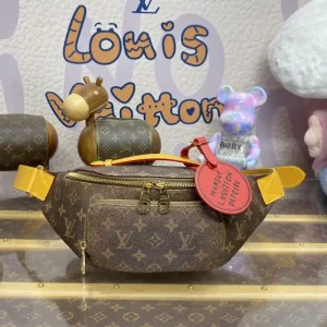 Louis Vuitton Bumbag Rush-brown
