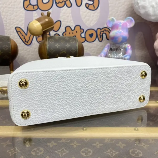 Loius Vuitton Capucines White Pink - Image 3