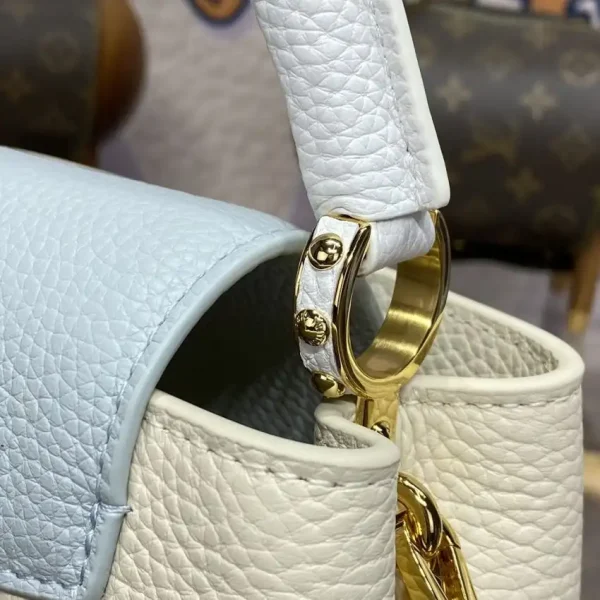 Loius Vuitton Capucines Beige Blue - Image 3