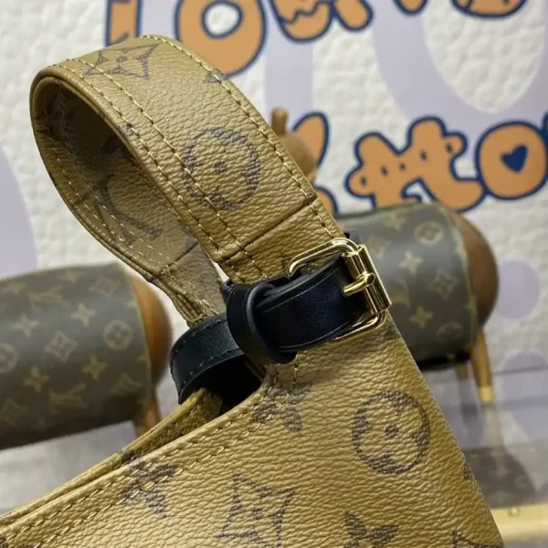 Louis Vuitton Atlantis Light Brown - Image 3