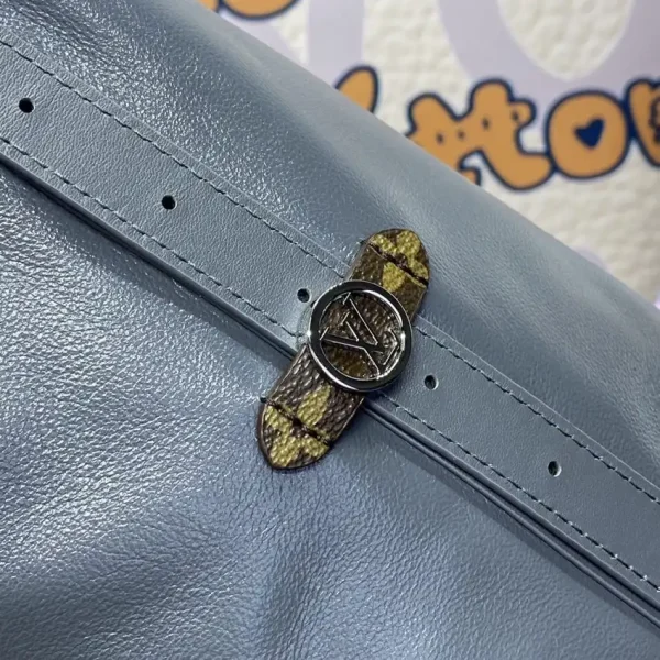 Louis Vuitton Carry All MM Silver - Image 8