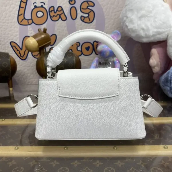 Loius Vuitton Capucines East West White - Image 7