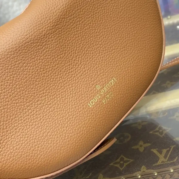 Louis Vuitton Bumbag Low Key Brown - Image 2
