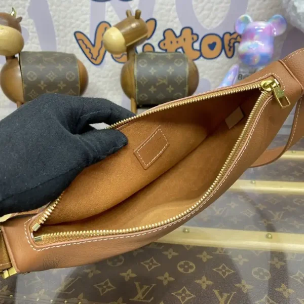 Louis Vuitton Bumbag Low Key Brown - Image 3