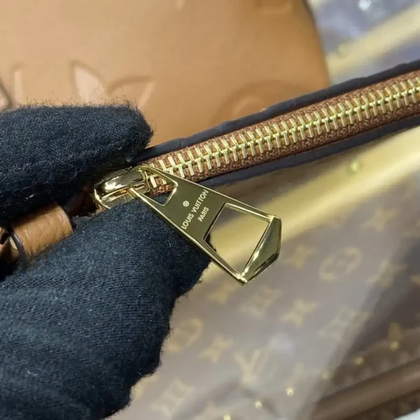 Louis Vuitton Carry All PM Brown - Image 4