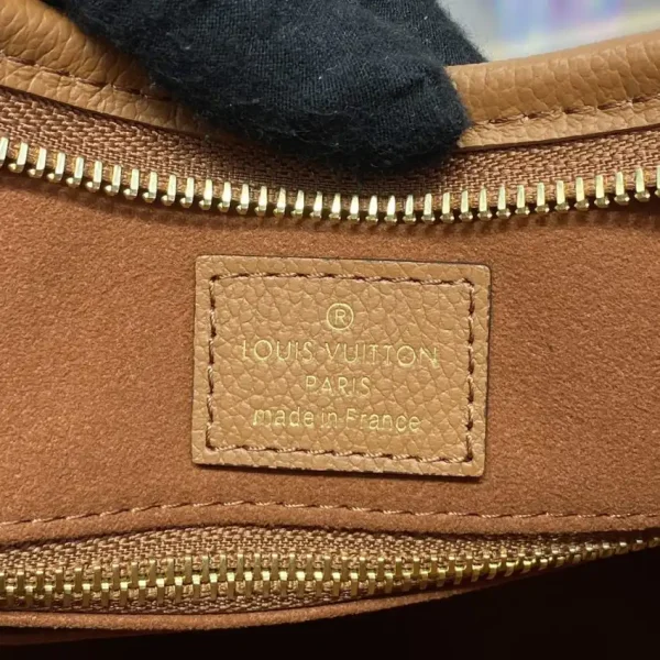 Louis Vuitton Carry All PM Brown - Image 7
