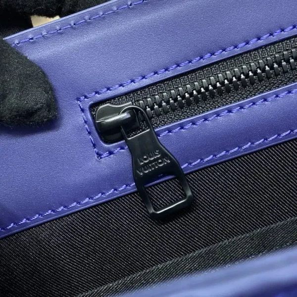 Louis Vuitton Sac Plat 24H Blue - Image 3