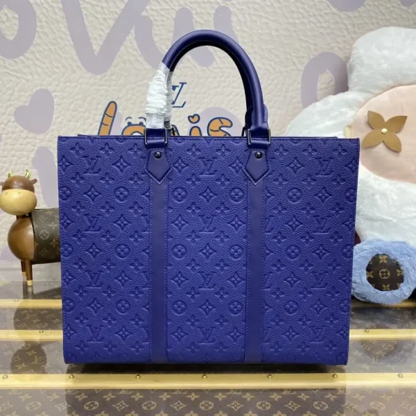 Louis Vuitton Sac Plat 24H Blue - Image 6