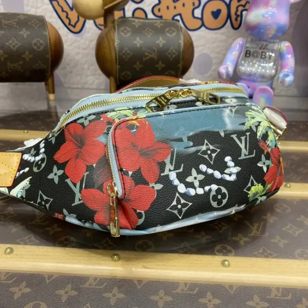 Louis Vuitton Bumbag Rush Flower - Image 3