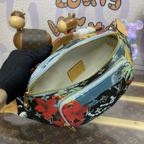 Louis Vuitton Bumbag Rush Flower - Image 5