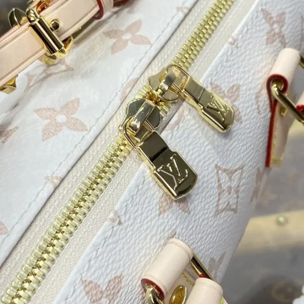 Louis Vuitton Speedy 18 Beige - Image 9