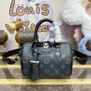 Louis Vuitton Speedy 18 Black